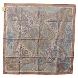 Hermès-HERMES Carre 90 Scarf ""LE JARDIN DE LA MAHARANI"" Silk Pink Auth yk17486-Pink