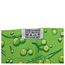 Hermès-Hermès Green Red Berries Twilly Silk Scarf-Golden,Green