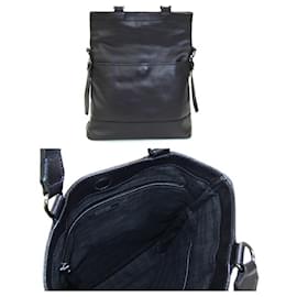 Burberry-Burberry Black Label Leather Shoulder Handbag-Black