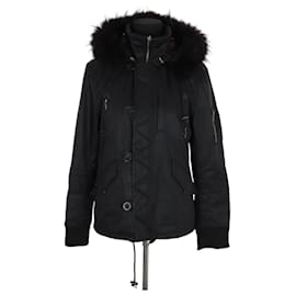 Burberry-Puffer jacket-Black