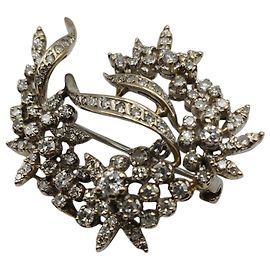 Autre Marque Broche de Ouro Branco e Diamantes Outro
