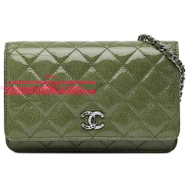 Chanel-Chanel Red Paris Dallas CC Patent Goatskin Wallet on Chain-Red
