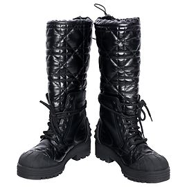 Christian Dior Botas acolchoadas até a panturrilha Preto