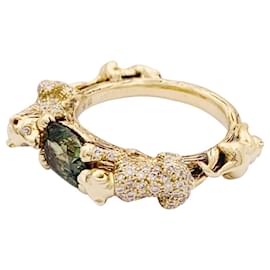 Autre Marque-Bibi Van Der Velden ring "Family Crest Lion" in yellow gold, diamonds, green sapphire.-Other