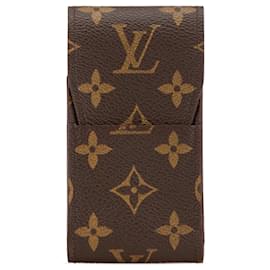 Louis Vuitton-Bolsas, carteiras e estojos LOUIS VUITTON T. Tecido-Marrom