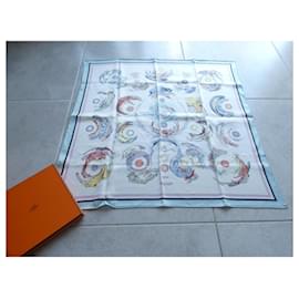 Hermès-Hermès square "Les Anamorphoses" 70X70 with its box, brand new-Light blue