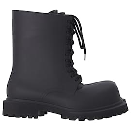 Balenciaga-Balenciaga Steroid Lace Up Boots in Black Rubber-Black