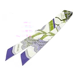Hermès-Hermès White Grand Apparat Silk Twilly Scarf-White