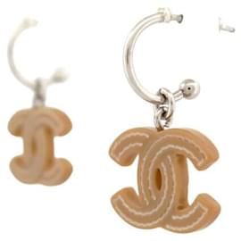 Chanel-NINE CHANEL 2005 DANGLE EARRINGS CC LOGO BEIGE BOX-Beige