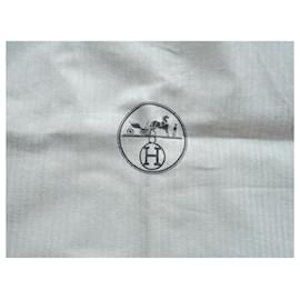 Hermès-Hermès dustbag in chevron canvas 60X51 for Hermès Birkin bag 35 cms-Beige
