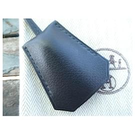 Hermès-bell, pull tab, and Hermès lock for new strap top-Black