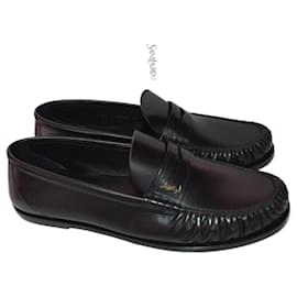 Saint Laurent-penny loafers decorated with the CASSANDRE, featuring a hand-stitched squared moc toe.-Black