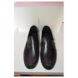 Saint Laurent-penny loafers decorated with the CASSANDRE, featuring a hand-stitched squared moc toe.-Black