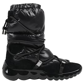 Second hand Moncler Ankle boots - Joli Closet