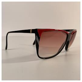 Autre Marque-Vintage Black and Red Cat Eye Sunglasses R56-Black