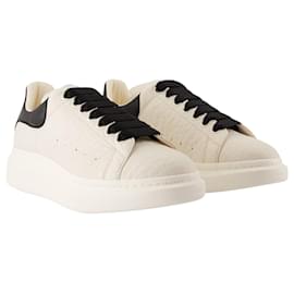 Alexander Mcqueen-Sneakers Oversized - Alexander McQueen - Leather - White-White