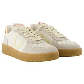 Veja-V 82 Sneakers - Veja - Leather - White-White