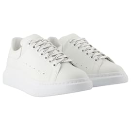 Alexander Mcqueen-Sneakers Oversized - Alexander McQueen - Leather - White-White