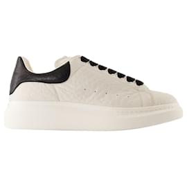 Alexander Mcqueen-Sneakers Oversized - Alexander McQueen - Leather - White-White