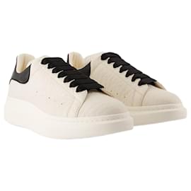 Alexander Mcqueen-Sneakers Oversized - Alexander McQueen - Leather - White-White
