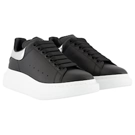 Alexander Mcqueen-Sneakers Oversized - Alexander McQueen - Leather - Black-Black