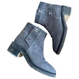 Autre Marque-Chanel shoes for women in good condition-Other
