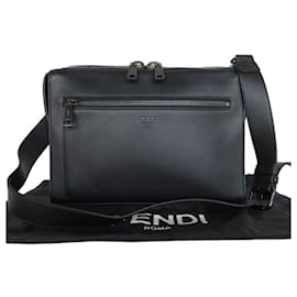 Fendi-Fendi Black Leather Shoulder Bag-Black