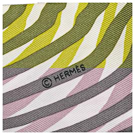 Hermès-Hermès Green Refined Waves Twilly Silk Scarf-Green,Light green