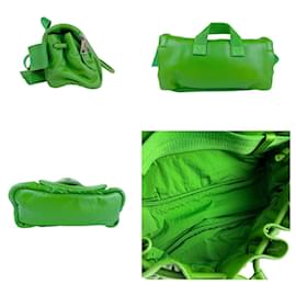Bottega Veneta-Bottega Veneta Green Leather Sling Bag-Green