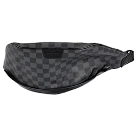 Louis Vuitton-Louis Vuitton Damier Graphite Discovery Bumbag in Grey Canvas-Blue,Light blue