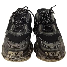 Balenciaga-Balenciaga Triple S Faded Sneakers in Black Polyester-Black