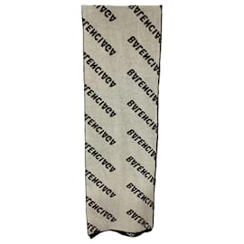 Balenciaga-Balenciaga All Over Logo Scarf in Black and White Wool-Black