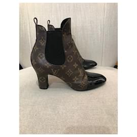 Louis Vuitton-LOUIS VUITTON Ankle boots T.EU 37.5 Leather-Brown