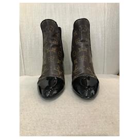 Louis Vuitton-LOUIS VUITTON Ankle boots T.EU 37.5 Leather-Brown
