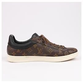 Louis Vuitton-Louis Vuitton Monogram Canvas Luxembourg Low Top Sneakers, Size 42.5 EU-Brown