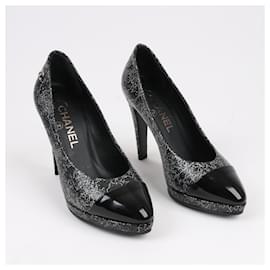Chanel-Chanel Coco Mark Leather Heels Black × Silver G29571, Size 36 EU-Black