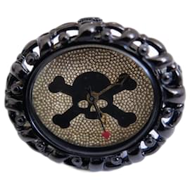 Vivienne Westwood-Vivienne Westwood Skull Watch Ring-Black