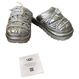 Ugg Space slide Metallic
