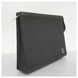 Louis Vuitton-Louis Vuitton Taiga Pochette Voyage Clutch Bag-Black