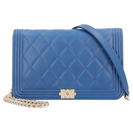 Chanel-Chanel Boy Shoulder Bag in Blue Leather-Blue