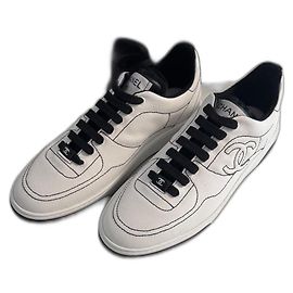 Chanel Tênis de algodão branco e preto Branco