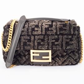 Fendi-Fendi Bucket Chain Shoulder Midi Bag-Brown
