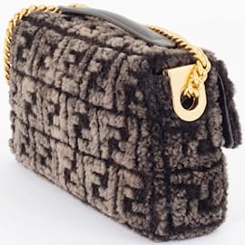 Fendi-Fendi Bucket Chain Shoulder Midi Bag-Brown