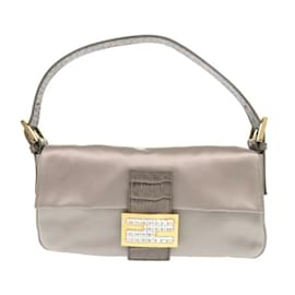 Fendi-Fendi Mamma Bucket Handbag-Grey