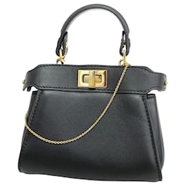 Fendi-Sac à bandoulière en cuir Nano Peekaboo de Fendi-Noir