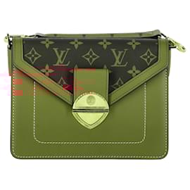 Louis Vuitton- Louis Vuitton Biface Monogram Flap Shoulder Bag in Brown Leather-Brown,Red