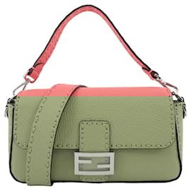 Fendi-Fendi Mamma Bucket Selleria Bag-Pink
