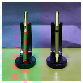 Autre Marque-SET OF 2 FERRARI FORMULA PENS-Red