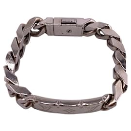 Louis Vuitton-Louis Vuitton Silver Charm Bracelet-Silvery