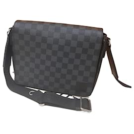 Louis Vuitton-Louis Vuitton Messenger District PM Damier Graphite shoulder bag-Grey